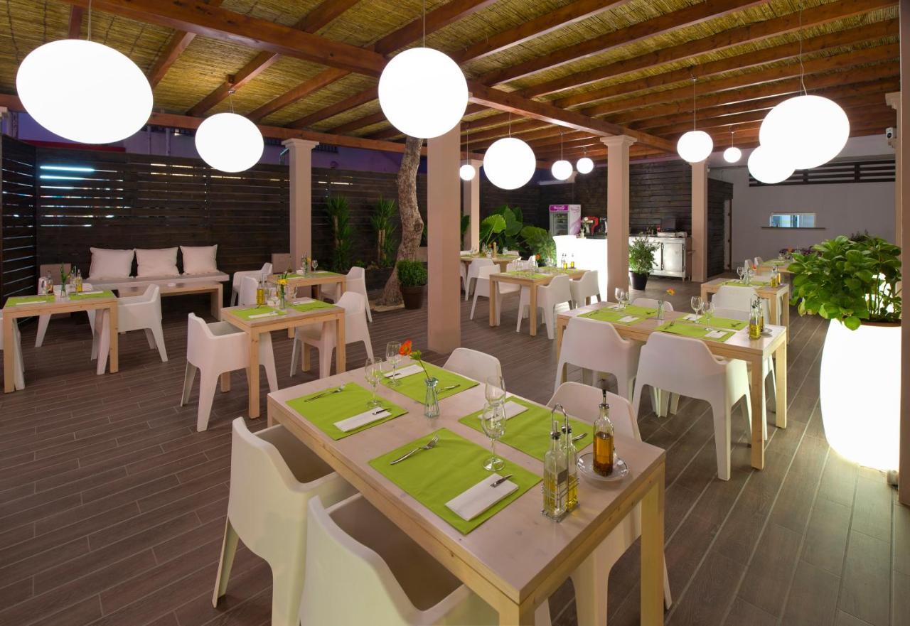 Marvell Club Hotel & Apartments Sant Antoni de Portmany Exterior foto