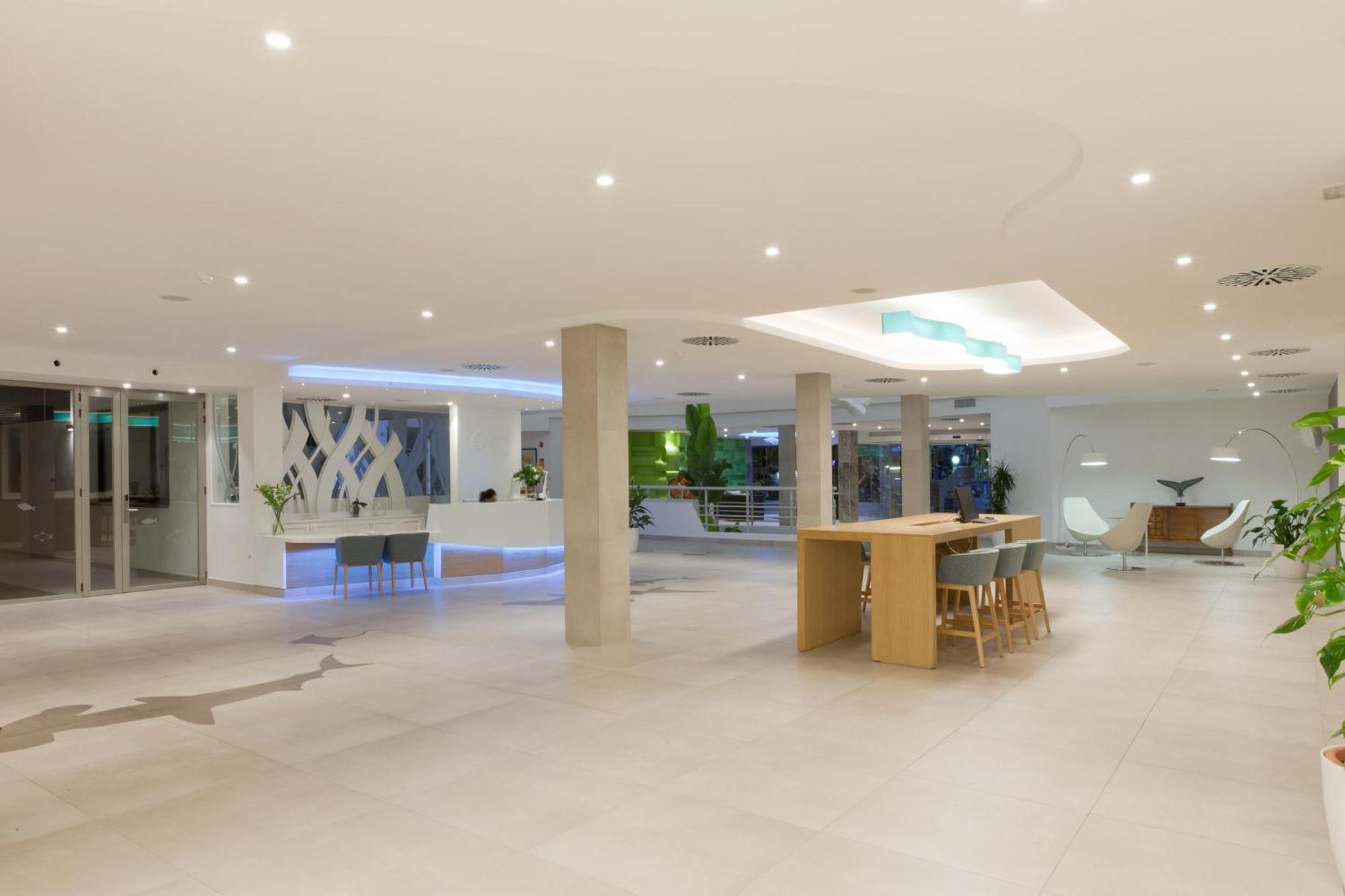 Marvell Club Hotel & Apartments Sant Antoni de Portmany Exterior foto