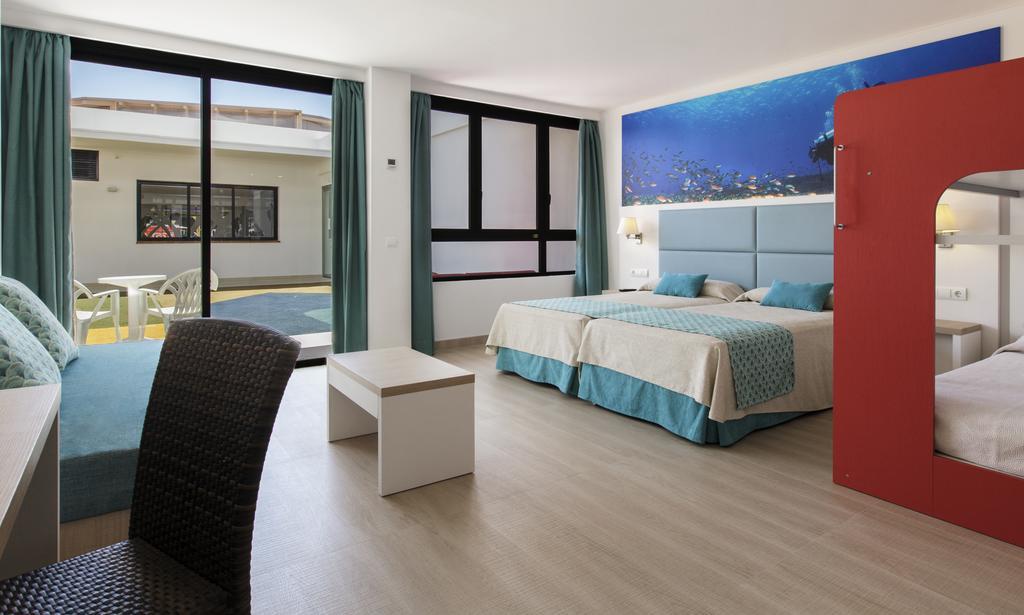 Marvell Club Hotel & Apartments Sant Antoni de Portmany Exterior foto